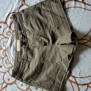 Rewash Olive Green Shorts Size 7